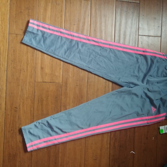 Woman clothing lot - Picture 2 of 8